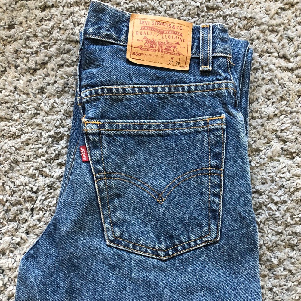 Vintage Levi’s 550 Jeans 25 inch waist